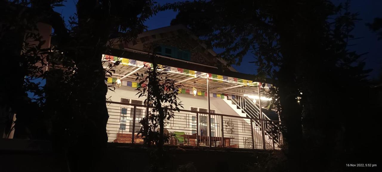 The City Escape Farmstay Shimla Ngoại thất bức ảnh
