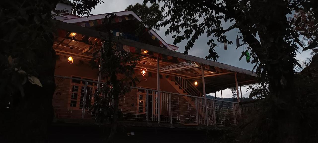 The City Escape Farmstay Shimla Ngoại thất bức ảnh