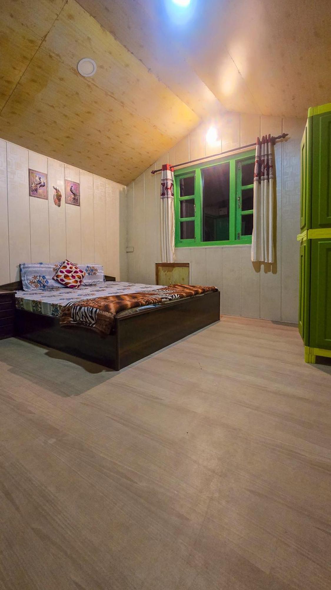 The City Escape Farmstay Shimla Ngoại thất bức ảnh