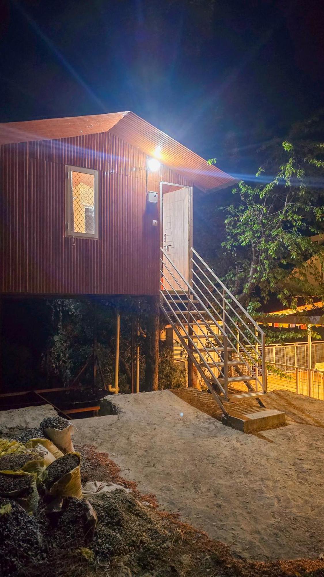 The City Escape Farmstay Shimla Ngoại thất bức ảnh